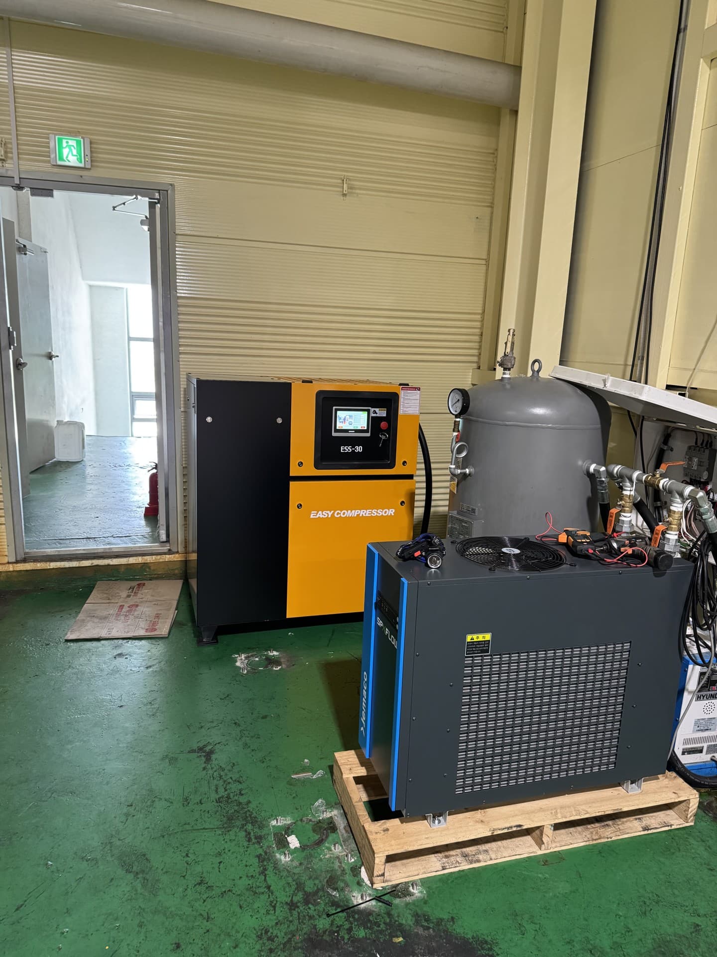 속초 식품 현장의 30HP 콤프레셔
