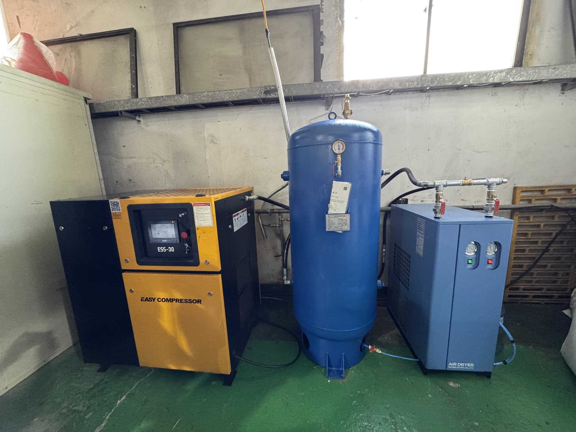 광주 제조 현장의 30HP 콤프레셔