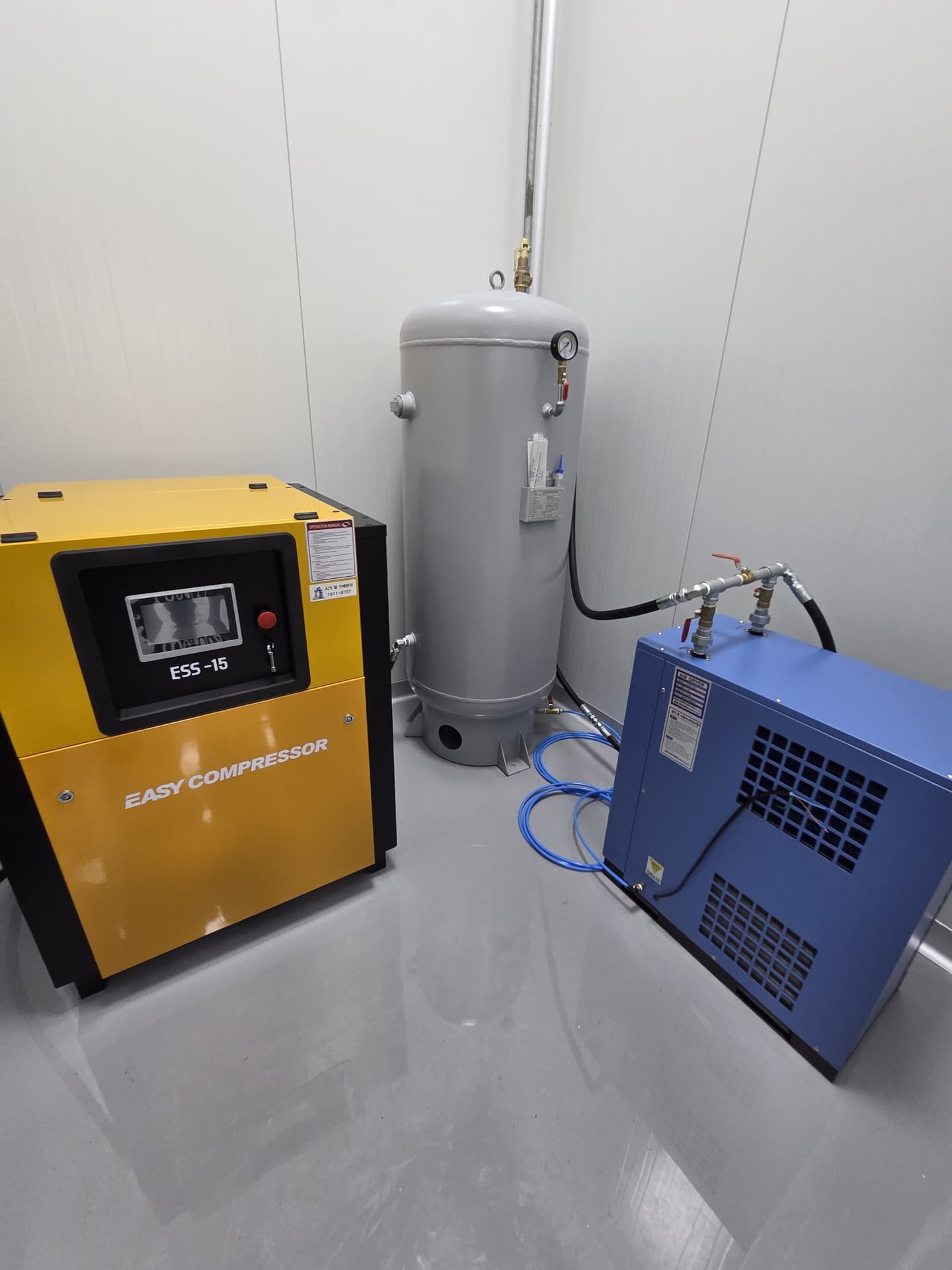 테슬라 원주센터의 15HP 콤프레셔와 주변 설비